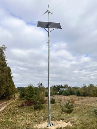 Całoroczny system solarny