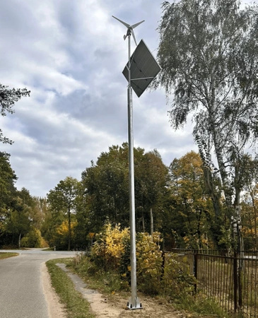 Całoroczny system solarny